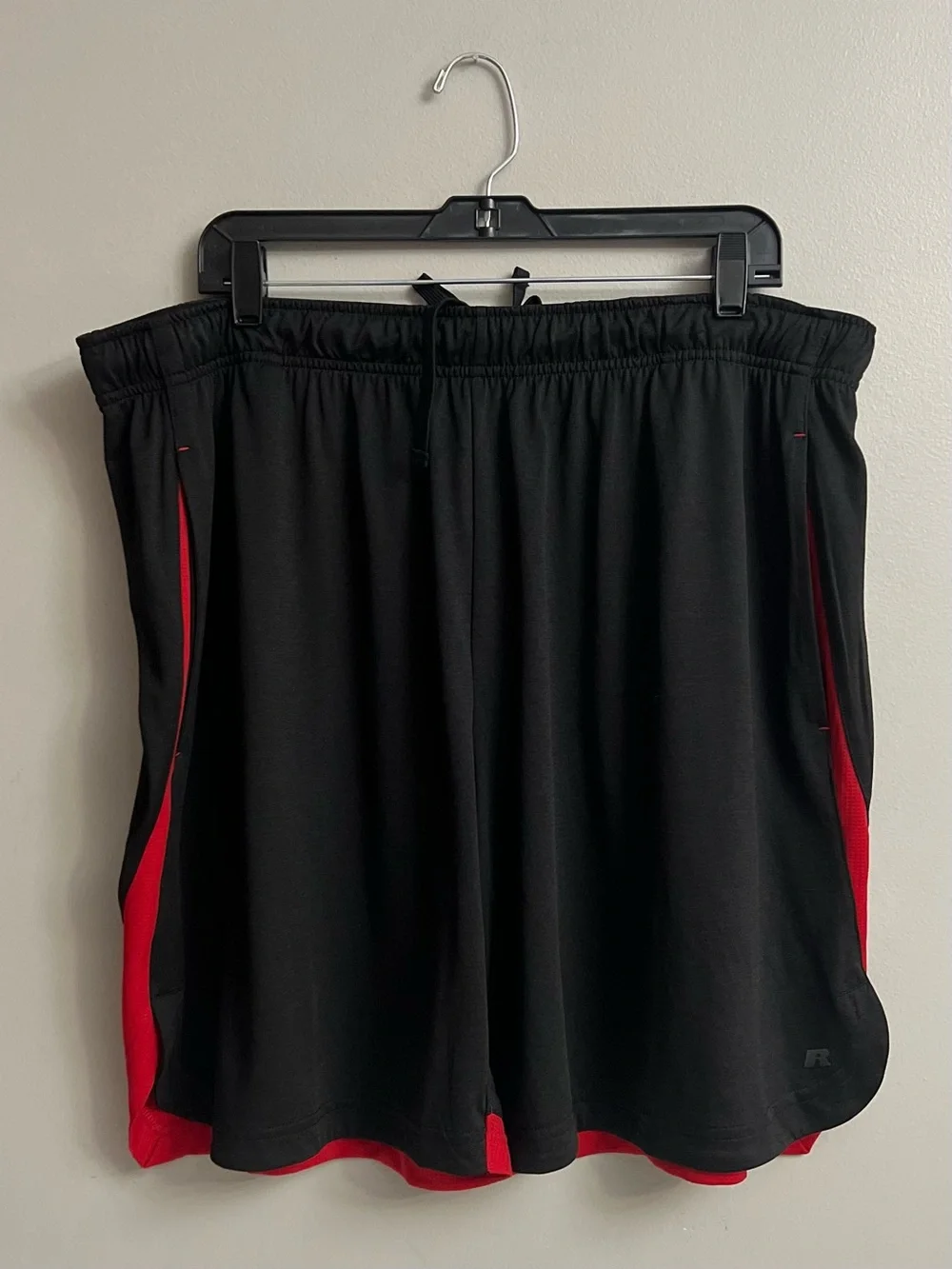 Russell Athletic Men's Dri-Power Basketball Shorts Black Red Size XL